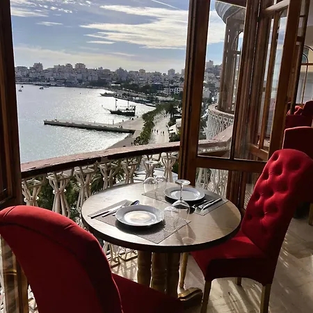 Monte Cristo Skypool 4* Sarandë