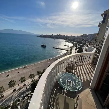 Monte Cristo Skypool Hotel 4*